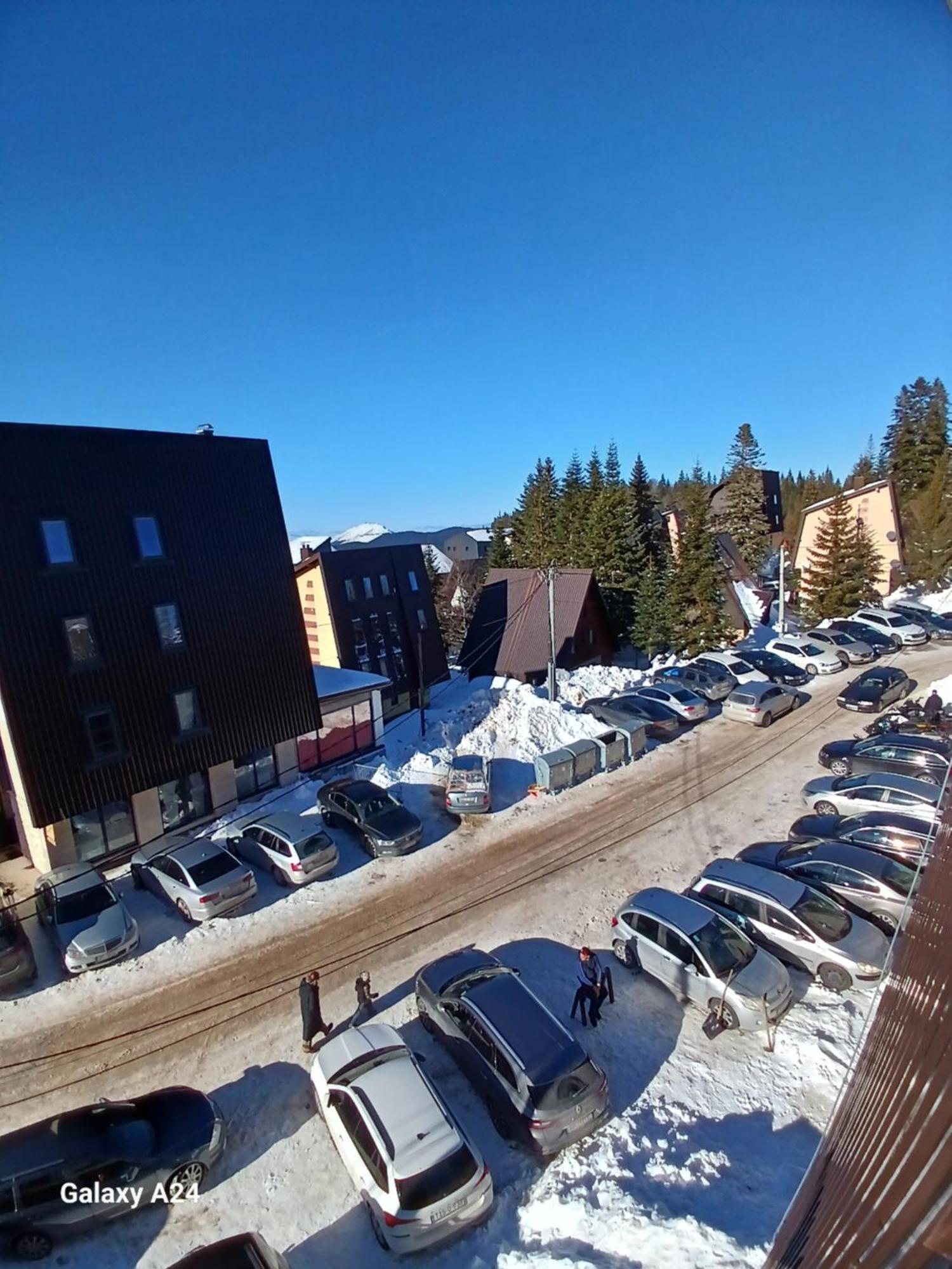 Ferienwohnung Mraz Jahorina Exterior foto